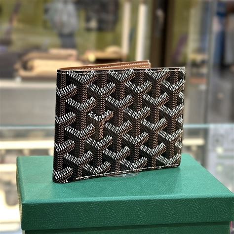 how much is a goyard wallet in paris|goyard wallet price list.